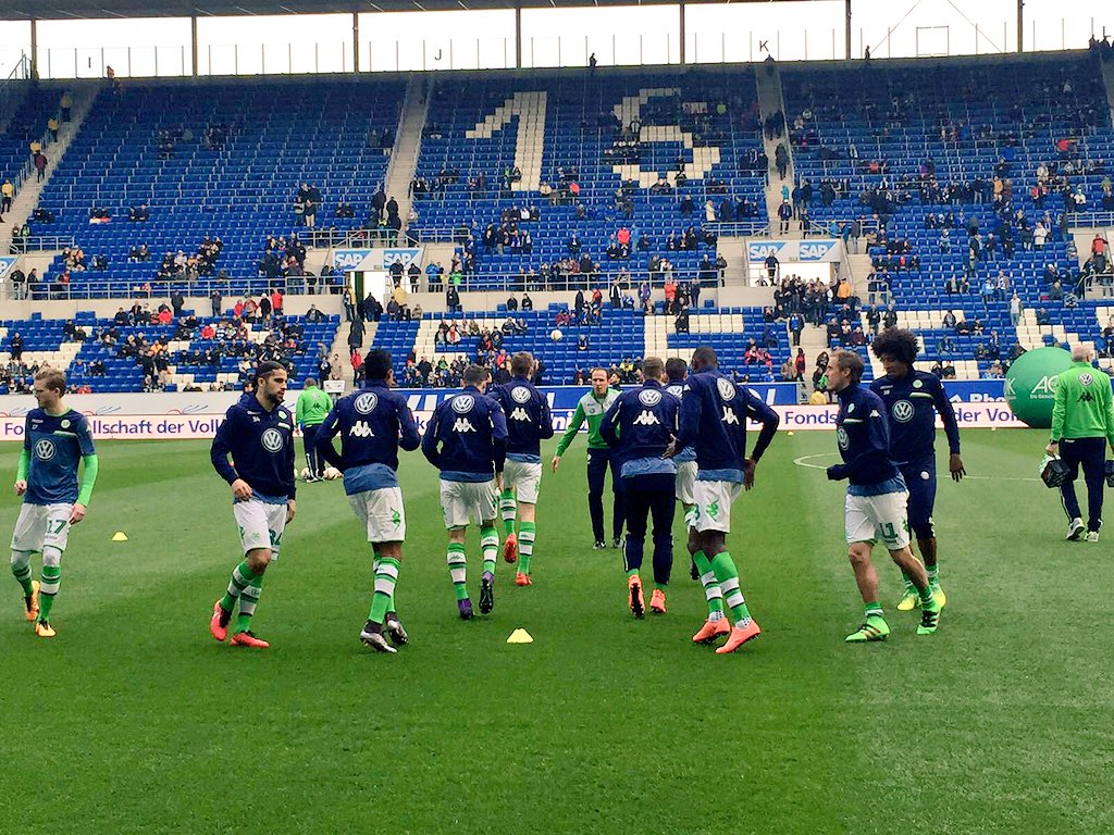 VfL Wolfsburg on Twitter: "Das Warm-up läuft! #TSGWOB ...