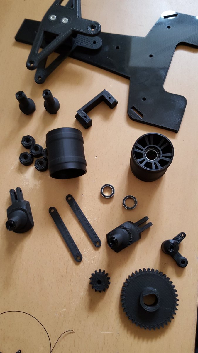 psyvision's tweet photo. #OpenRC #F1 coming together well on the @BigBox3D @John_Esc @NinjaFlex3D tyres tomorrow! https://t.co/UKXVTpdSxp