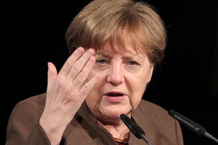 Merkel zu Migranten: "Dann ist man einfach im falschen Land." to.welt.de/rkyLSnS