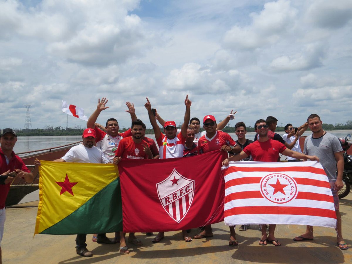 tpb_rbfc's tweet photo. Nós viajamos más de 500 km pra apoiar o @riobranco_fc na @sigaCopaVerde encima do @scgenus em Porto Velho. https://t.co/jm4KZ29tKP