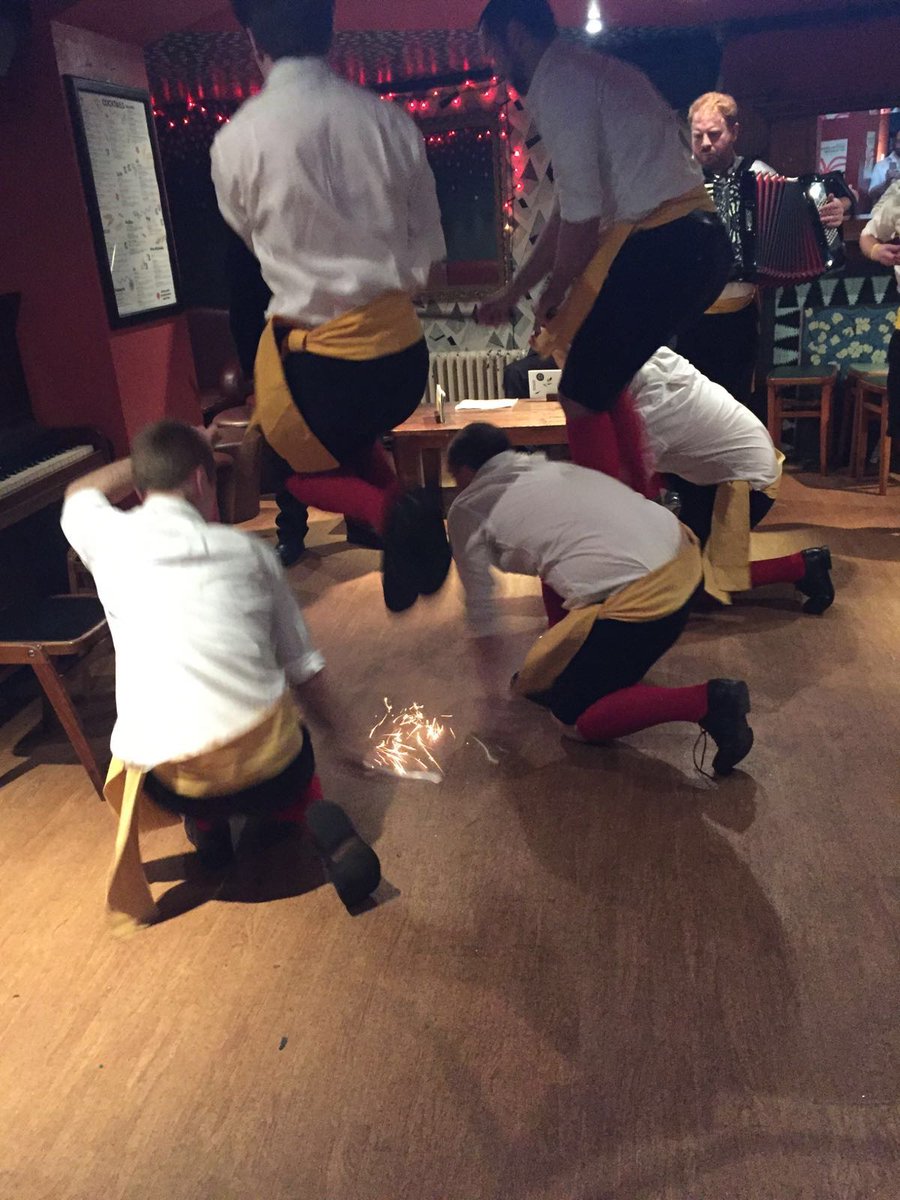 Images from ground zero depict the notorious Black Swan Rapper making an arson attempt at The Font. #dert2016