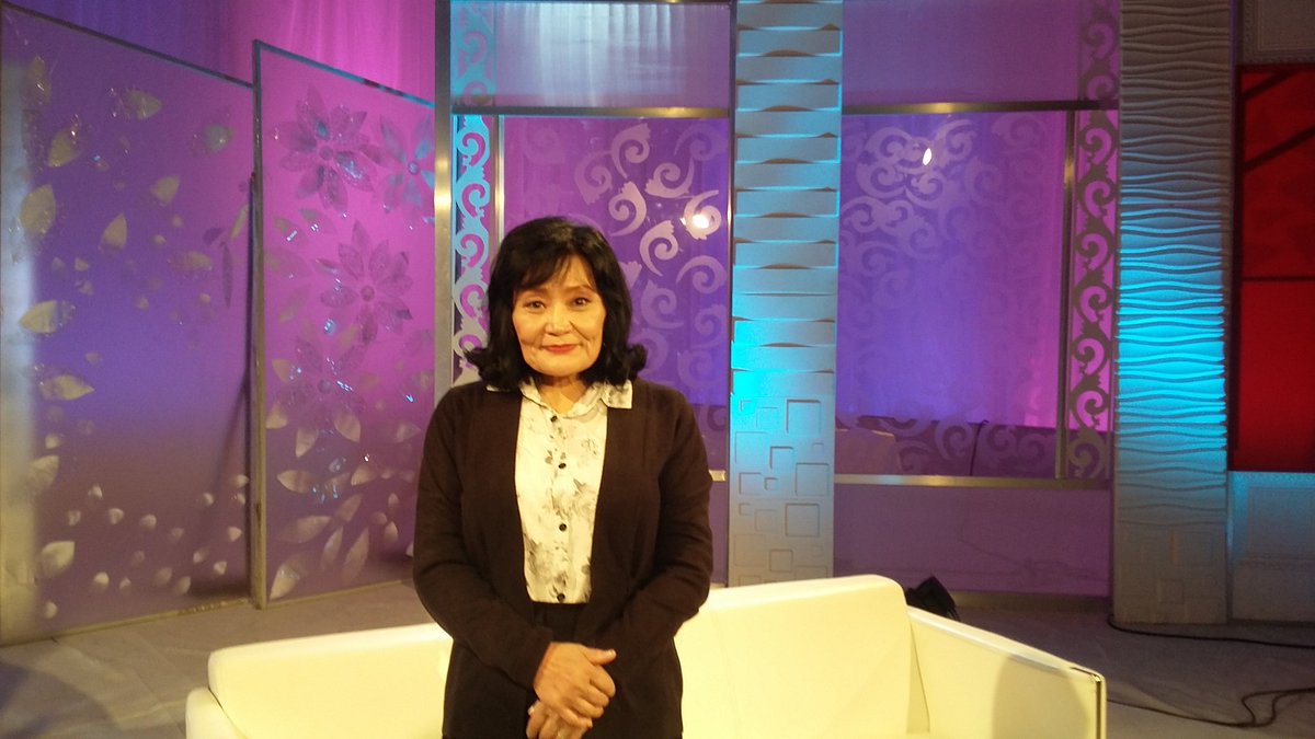 Охин үрээ хайрла шүлгийн эзэн. нэвтрүүлгийн зочноор уригдлаа