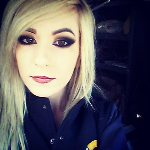 Watch Danielle Beaulieu's leaked NSFW photo on TwXstars