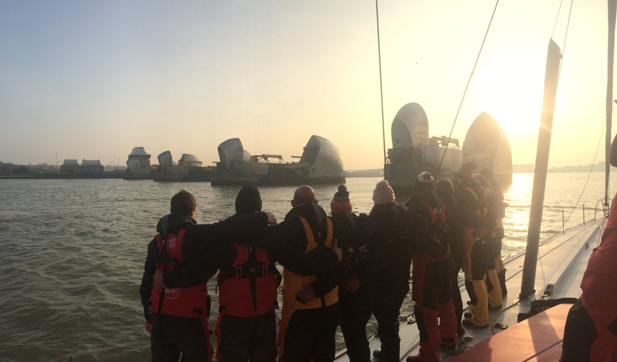 gringotweet's tweet photo. Our celebs are legends for taking on #hellonhighseas way outside their comfort zone, and absolutely smashing it!! https://t.co/xqPsjXS3O6