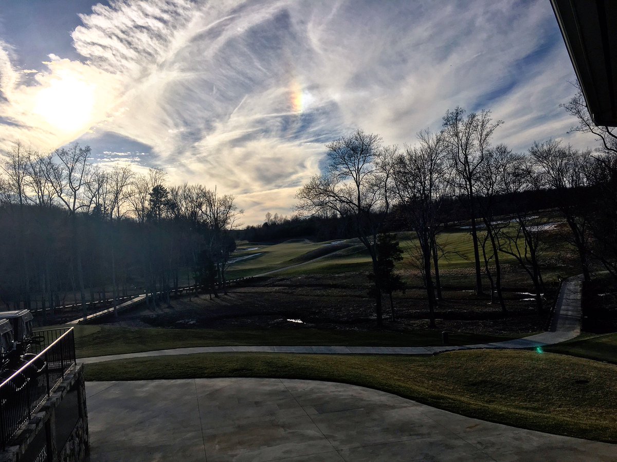 It's a beautiful morning here at the course.