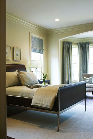 PostcardParis's tweet image. Pin of the week: Inviting Guestroom hubs.ly/H02c1wQ0