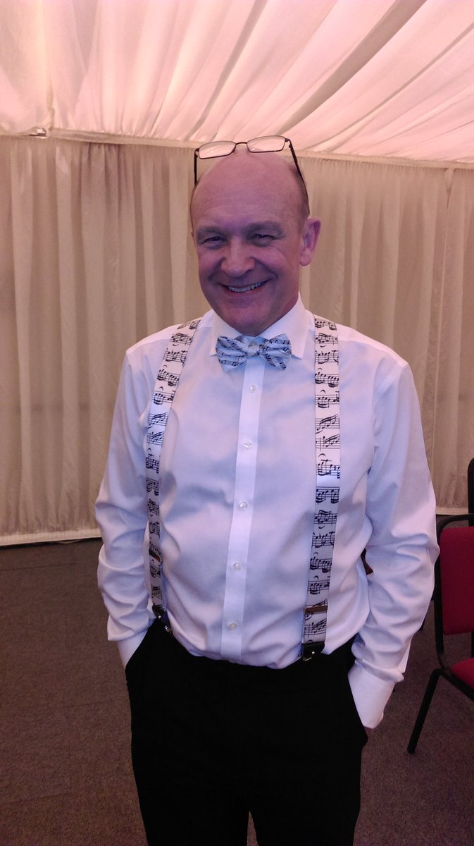 HCFMSD's tweet image. And here is the Chairman in all his barbershop glory!!#HCFMSD Check out the braces.