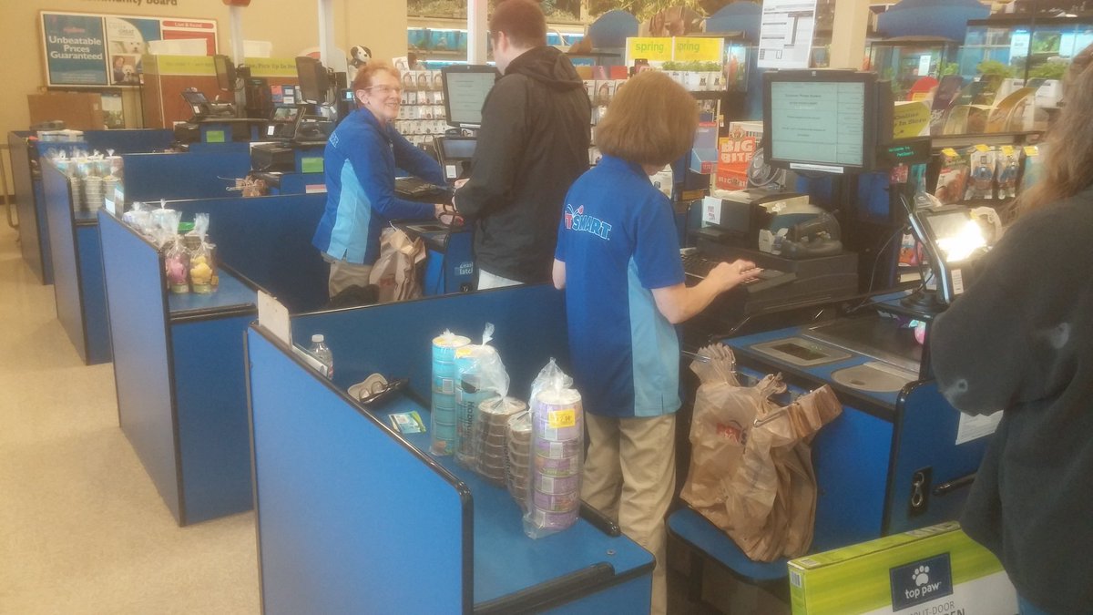 Betty &amp; Gloria are rockin donations in Owasso w/over 100 total in 1 hour. <a href="/JschroederJamie/">Jamie Schroeder</a> <a href="/CpaulChuck2/">Chuck Paul</a>
