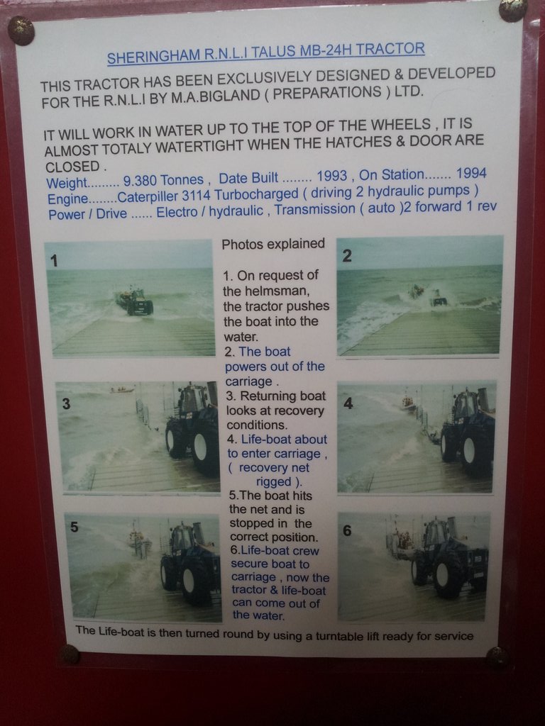 Safetyconundrum's tweet photo. Lovely example of a #healthandsafety #safesystemofwork from @SheringhamRNLI https://t.co/KckDgTEQ82