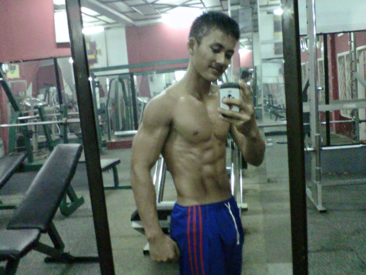 Malming cuma gedein otot doang hahaha #tadi #latepost