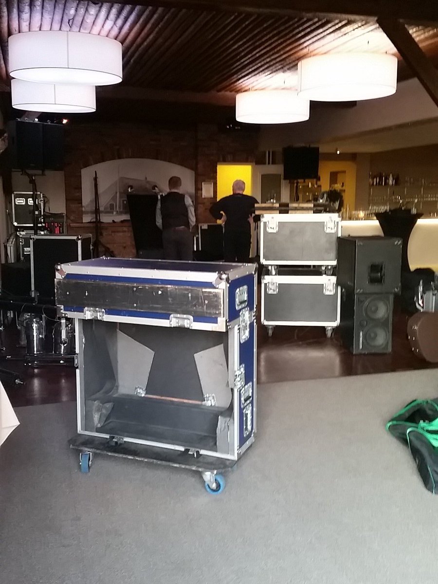Daar gaan we weer!
