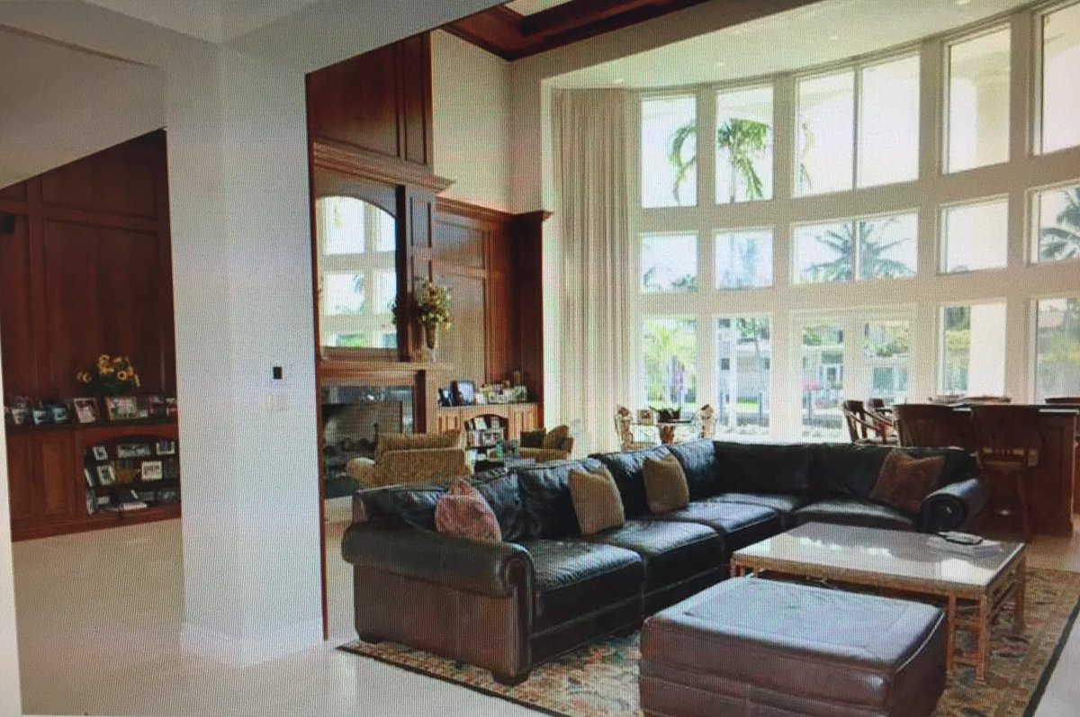 ftlaudrealtor's tweet photo. #ftlauderdale #realestate #lasolas #waterfront #realtor George #coloneygroup 9548017320 to buy! #oceanaccess #yachts https://t.co/DKmt1VLA7O
