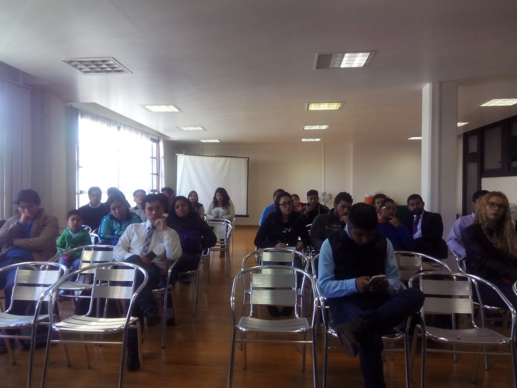 Pto_DeEncuentro's tweet photo. Iniciamos con buena convocatoria la primera sesión del Programa de Construcción de Gabinetes Estratégicos de CDMX. https://t.co/GCy7w7tREX