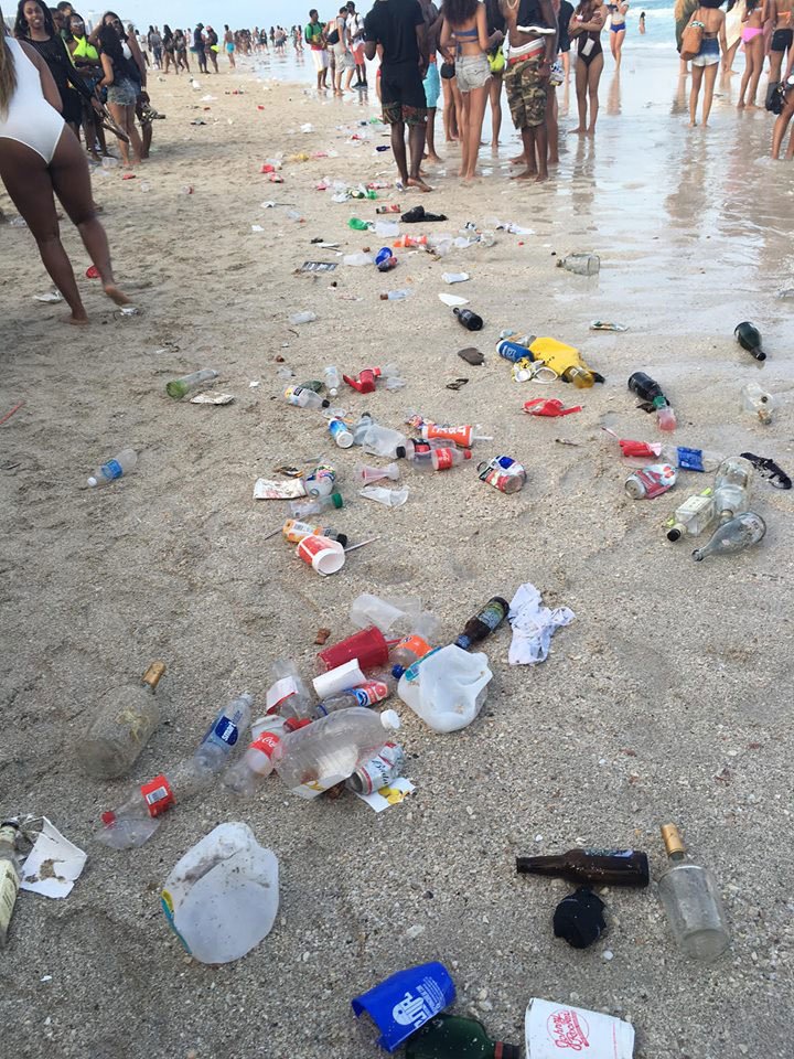 #SoBe residents say they need volunteers, after tourists flood beach with #garbage bit.ly/1SIHWqC?utm_me… https://t.co/HiPqsY421L