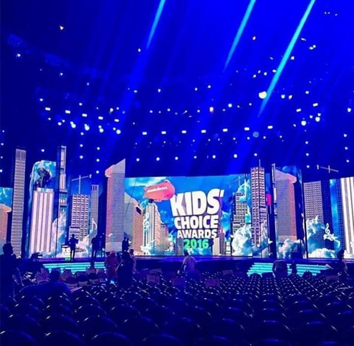 teamKATHNIEL's tweet photo. Hope you'll win the "Favorite Pinoy Personality" award from KCA, @bernardokath! 👸 https://t.co/twy5DTPan4