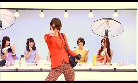 寓話 No Twitter 09高山一実 でこぴん 曲も歌詞も衣装もお姉さんチームの五人もかわいさmaxで 隙が無い作品 カメラマン橋本さんのドヤ顔とマジシャン高山さんのキメ顔が好きで何度も観てしまう 終盤で仕掛けがオープンになり冒頭へと繋がるループも綺麗