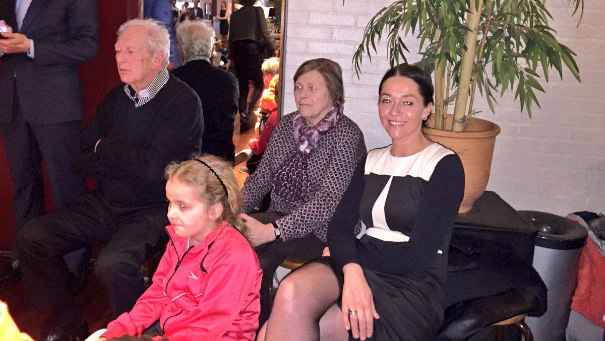 Jeroen_Reinders's tweet image. En ook het publiek is gespannen ! #afdansen Sven en Julia @WensinkDanceMas @KWSApeldoorn