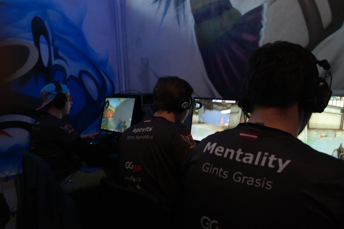 apovitss's tweet photo. InnoCence made it to play-offs. Now will play 1/2 finals bo3 against Knife-Point / overpass, mirage, cache / #glhf https://t.co/Clq5xNCTGo