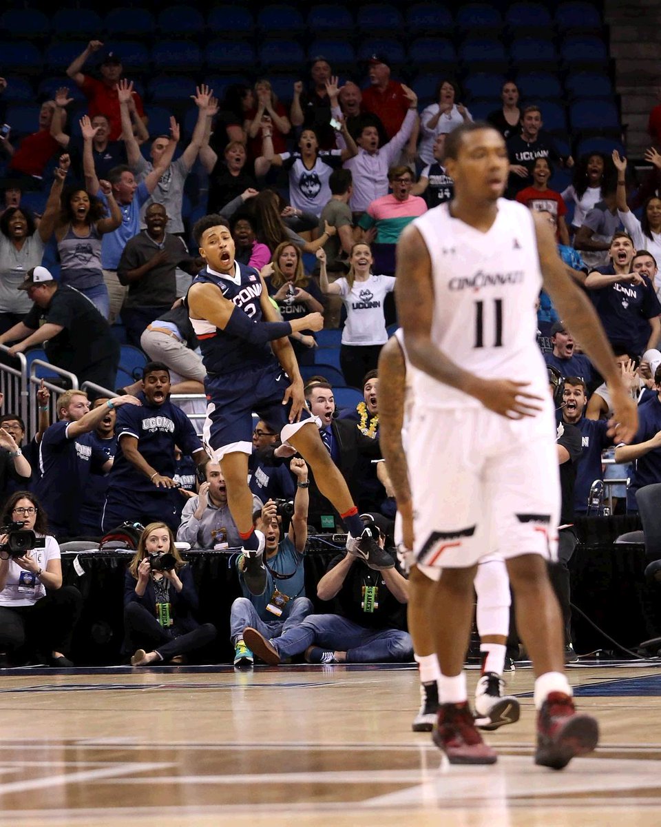 MarchMadnessMBB's tweet photo. Yesterday was just the latest in a long string of unbelievable March moments for UConn: https://t.co/IowLS8mx3r https://t.co/2mMeZGVi3p