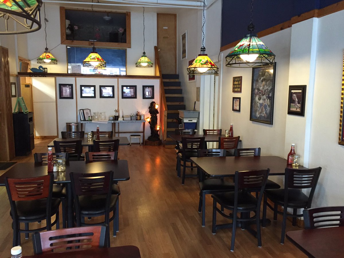 Chickasaw's tweet photo. New favorite spot to eat? I definitely think so! #FlavorsofCC https://t.co/dkzuQEZiaT