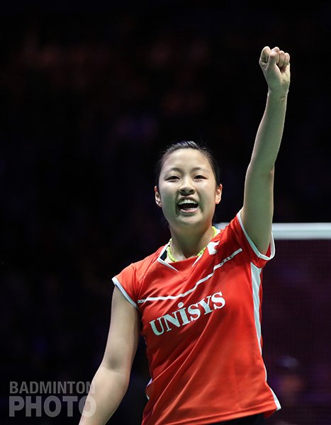 New sweetheart of Japanese fans and BarclayCard Arena: Nozomi Okuhara ! @YonexAllEngland