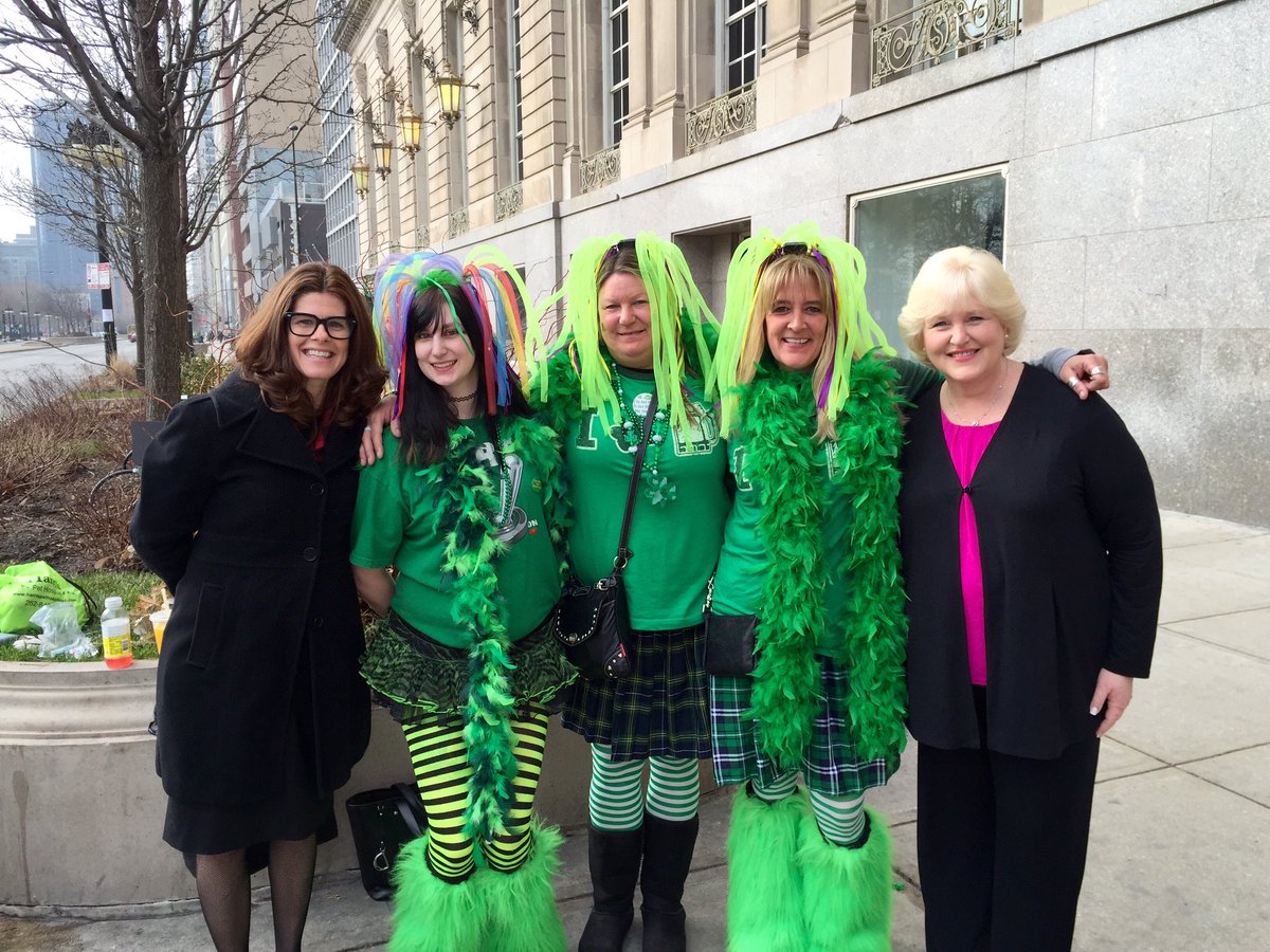 NotesOnNursing's tweet image. Erin go bragh from #hpm16 in #Chicago -- they dyed the river green!
