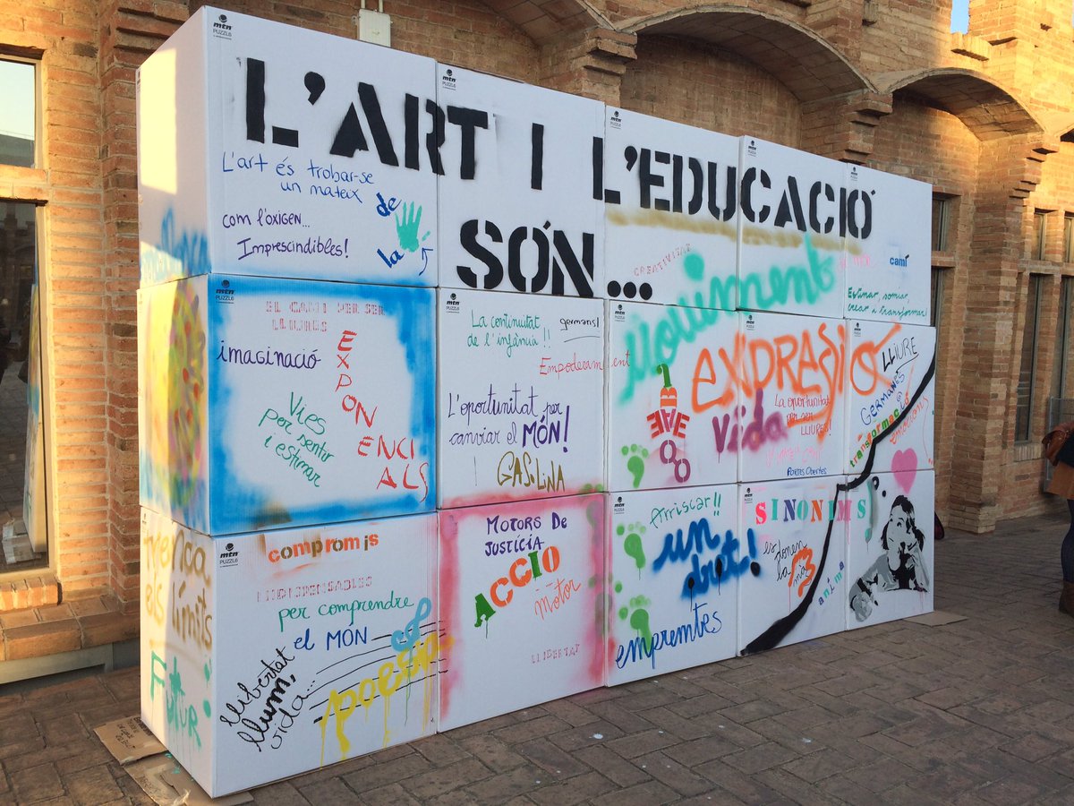 RosaSensat's tweet photo. Ja està acabat: l'#art i #educació són... #Recreant @CaixaForum_CAT @DimasFabregas @DiariEducacio @ARAcriatures https://t.co/vfxNP1TlQa