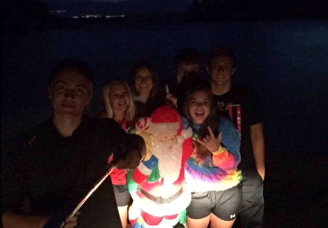 madischultz11's tweet photo. Happy Birthday @_Pollock11 Have a good day!😄 https://t.co/ezbUXCC2gc