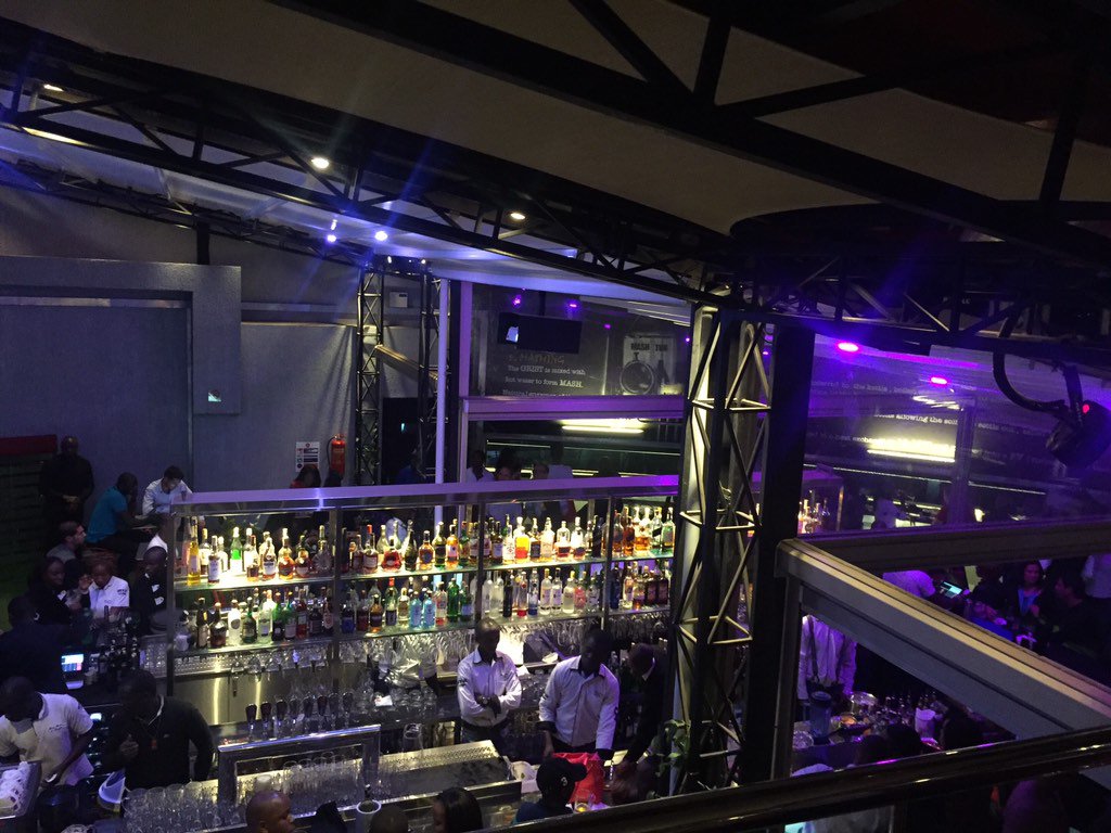 BrewRooftop's tweet image. Lights camera action! Ready for round two 🔥 #BrewBistroRooftop @djfeischerke #SaturdayThingz