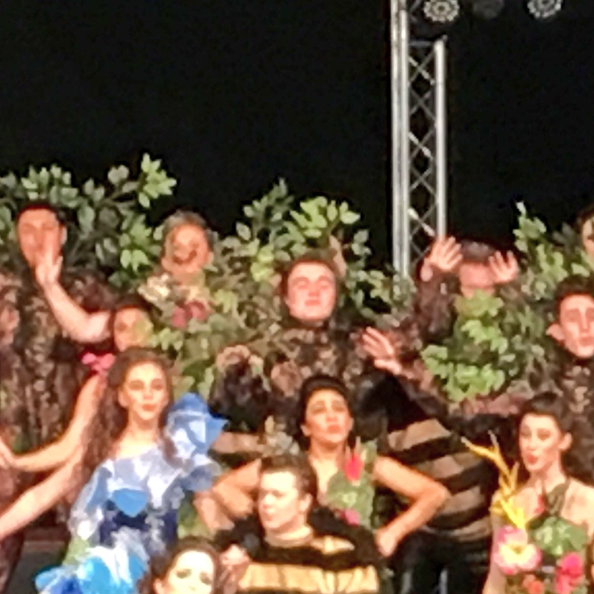ShowChoirLive's tweet photo. The moment we have all been waiting for... #TREEKYLE TAKES THE STAGE AT #CHORALCLASSIC16! https://t.co/E2int8RIxn