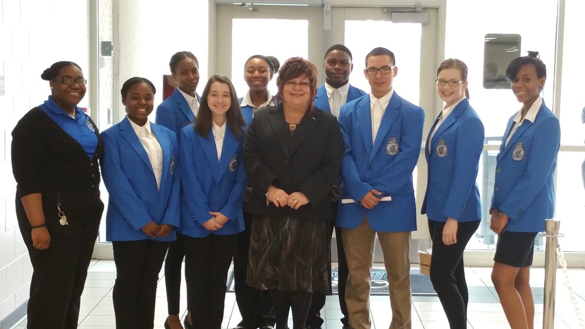 Samantha_Fuhrey's tweet photo. Thank you to Mr. Bullard and the @Newton_High  Rambassadors for their support at the NCSS Job Fair. #ncssbethebest https://t.co/7F0J2BraTC