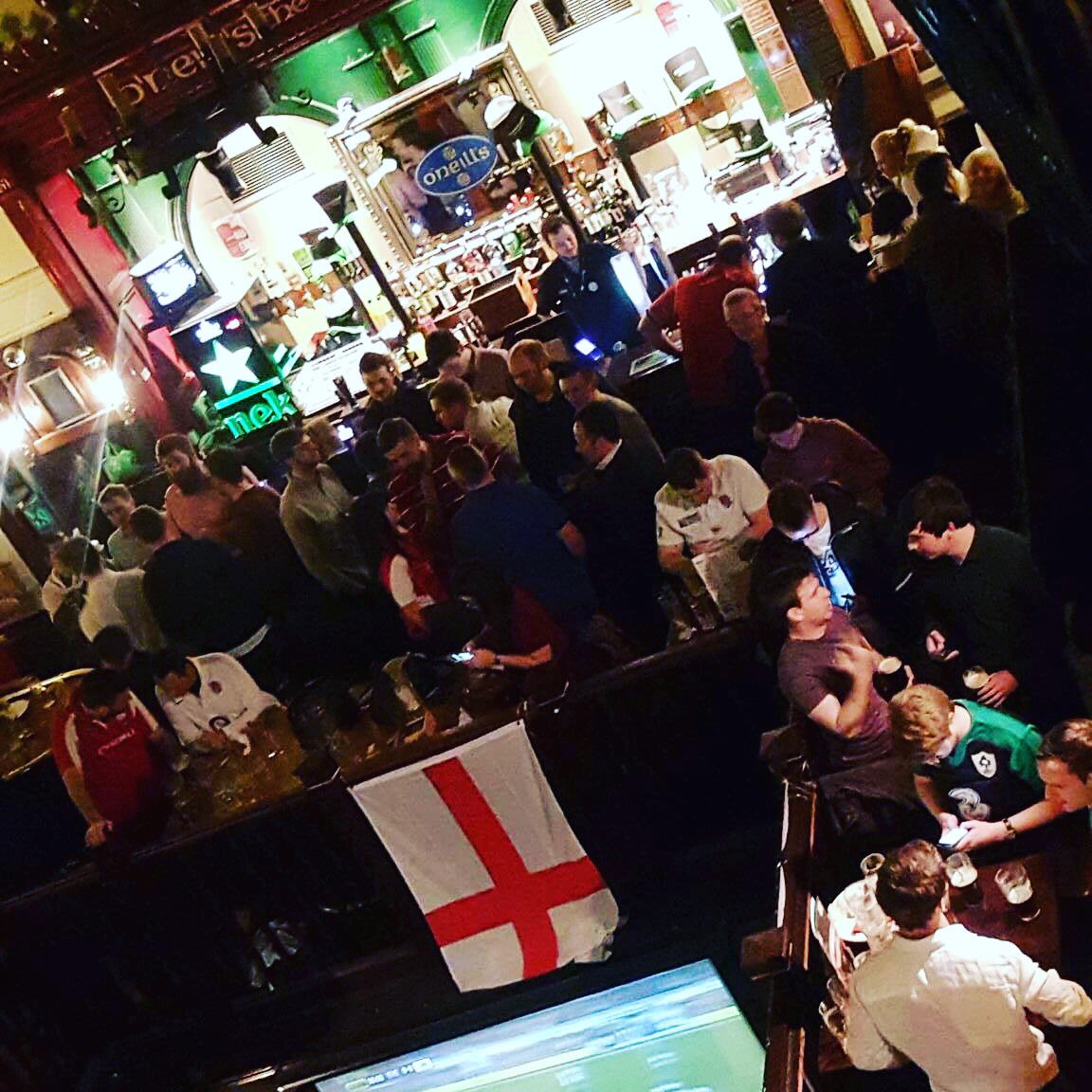 Great day so far, let's keep this atmosphere going #oneillsleeds #6nations2016 #bothbarsopen