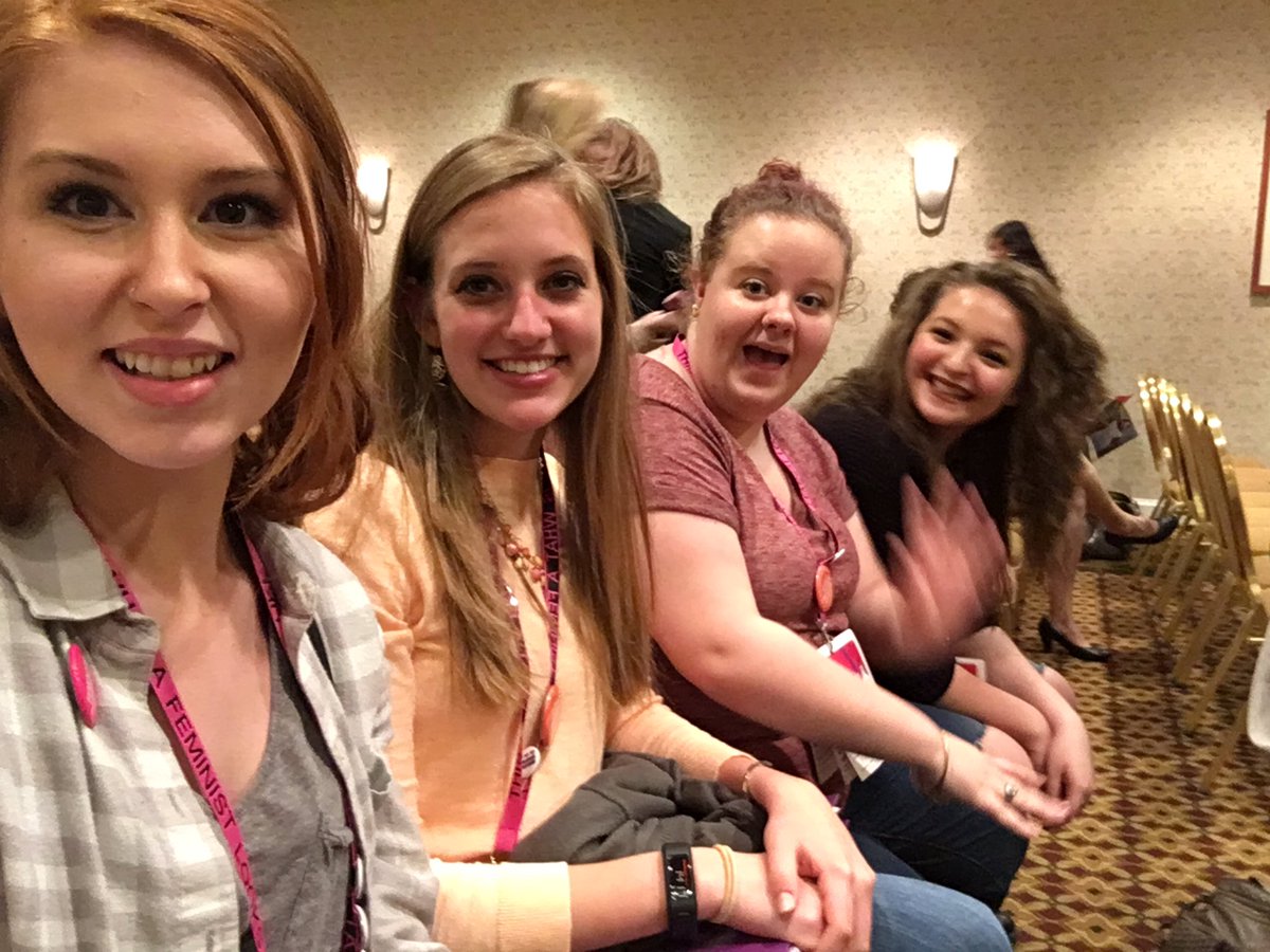 MsClaire_Louise's tweet photo. #FCtakesDC #NYFLC https://t.co/dfrhFcva3w