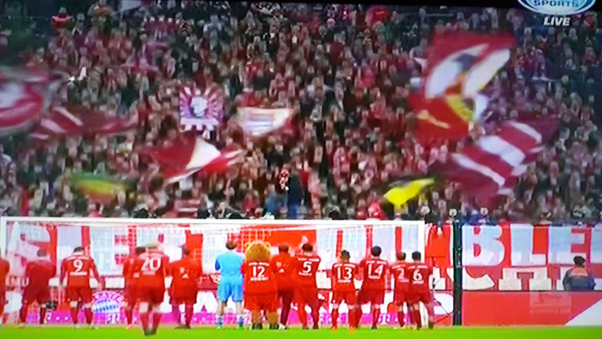 SMI_BayernFans's tweet photo. FCB 5 SWB 0
Without Fans Football is Nothing https://t.co/pK6Xpk9KD4