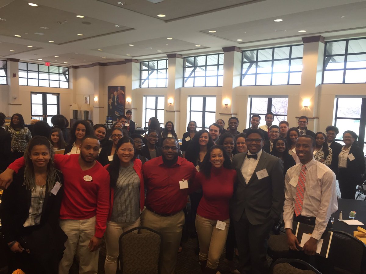 Great day at MU sharing mentoring advice with these amazing Vasey Scholars!  @eawassell <a href="/dhughley1/">Donald Hughley</a> @ChauntezTyus