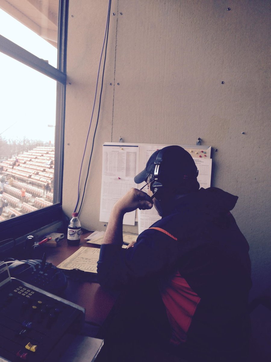 The legend showing off his craft!!!! Dugout show is now on air on 93.7. First pitch @ 2!!! #strikeupthegapband