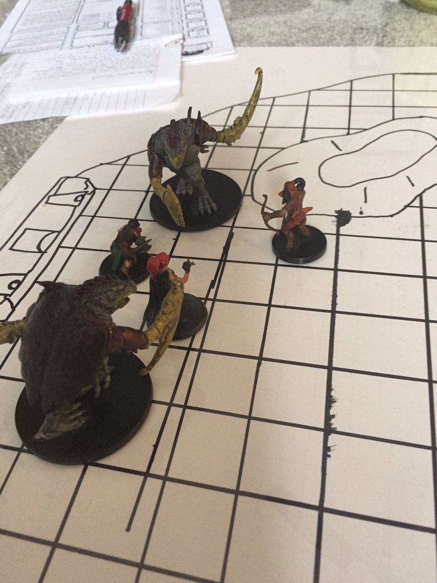 patwalter07's tweet photo. Hook horrors! B( not hookers) attack the group! So close to leaving! https://t.co/Fs8kmUlM9l