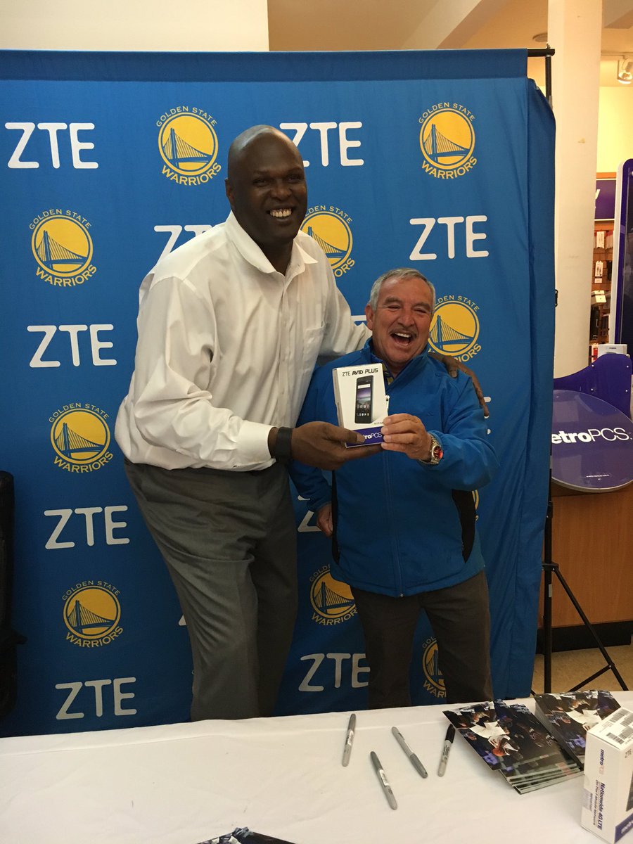 zteusa's tweet photo. Being a fan of ZTE is an awesome perk! Here's our #AvidPlus winners of the day! You could be next! ๐ https://t.co/8E1ISkwbvZ