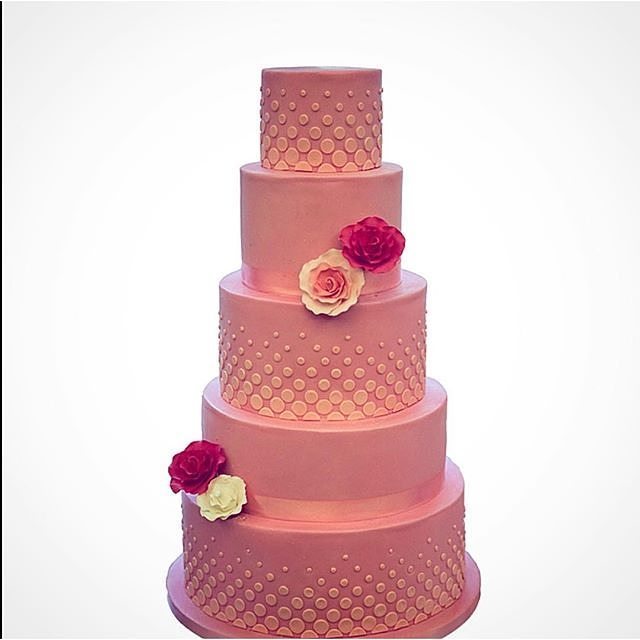 SugarWeddings's tweet photo. Pink, contemporary cake inspiration, pic via @tycouturecakes #tier #cakeinspiration #warmp… https://t.co/oYTa5Iprsw https://t.co/AyA2jNSw3o