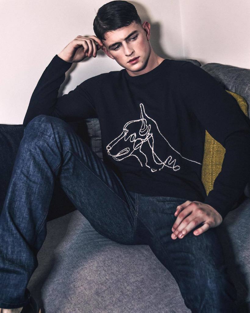troywisephoto's tweet photo. 💥Michael💥 📸 by @troy_wise @5by5forever for @vulkanmag @image_amplified | GROOMING: @_mario_moura_ | MODEL: @mikeymo… https://t.co/DRp9Y3bJbF