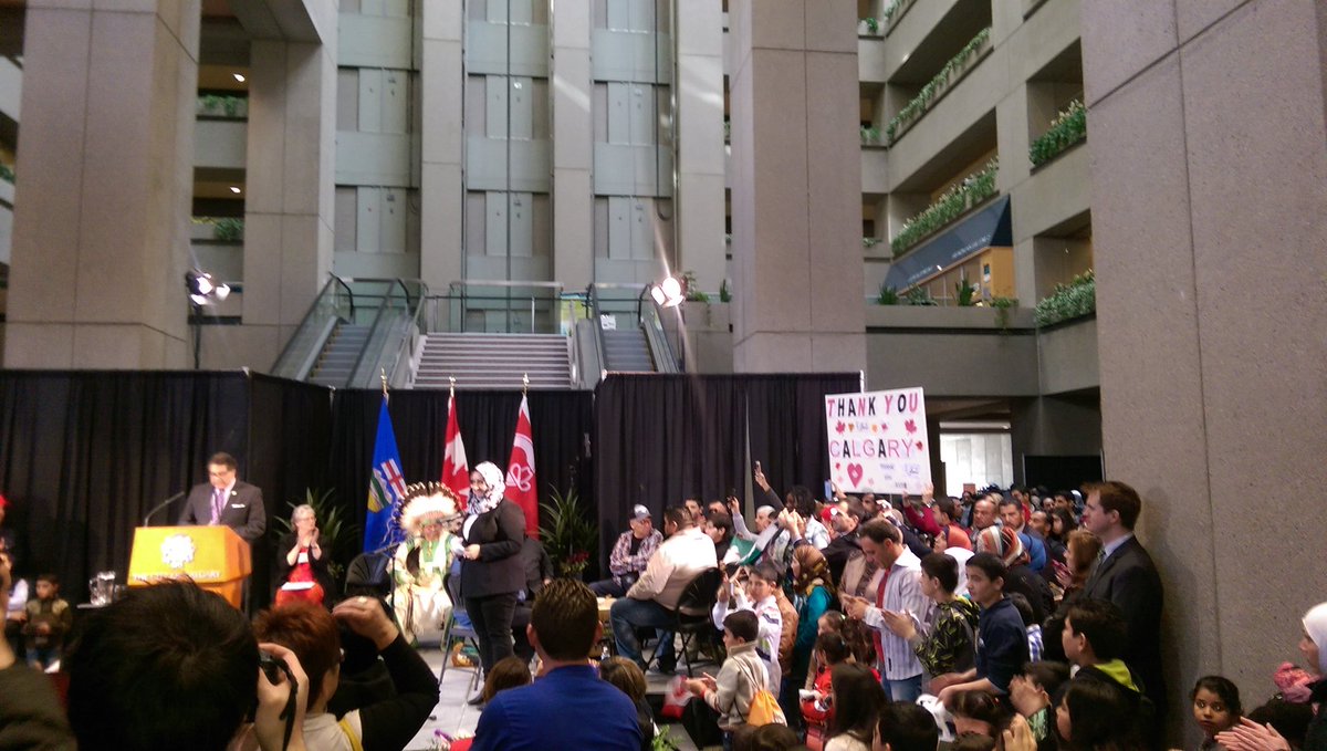 ahlainorg's tweet photo. Calgary Newcomer Welcome Fair #yyc #Canada #welcome refugees #peace https://t.co/9CmVYhYccH