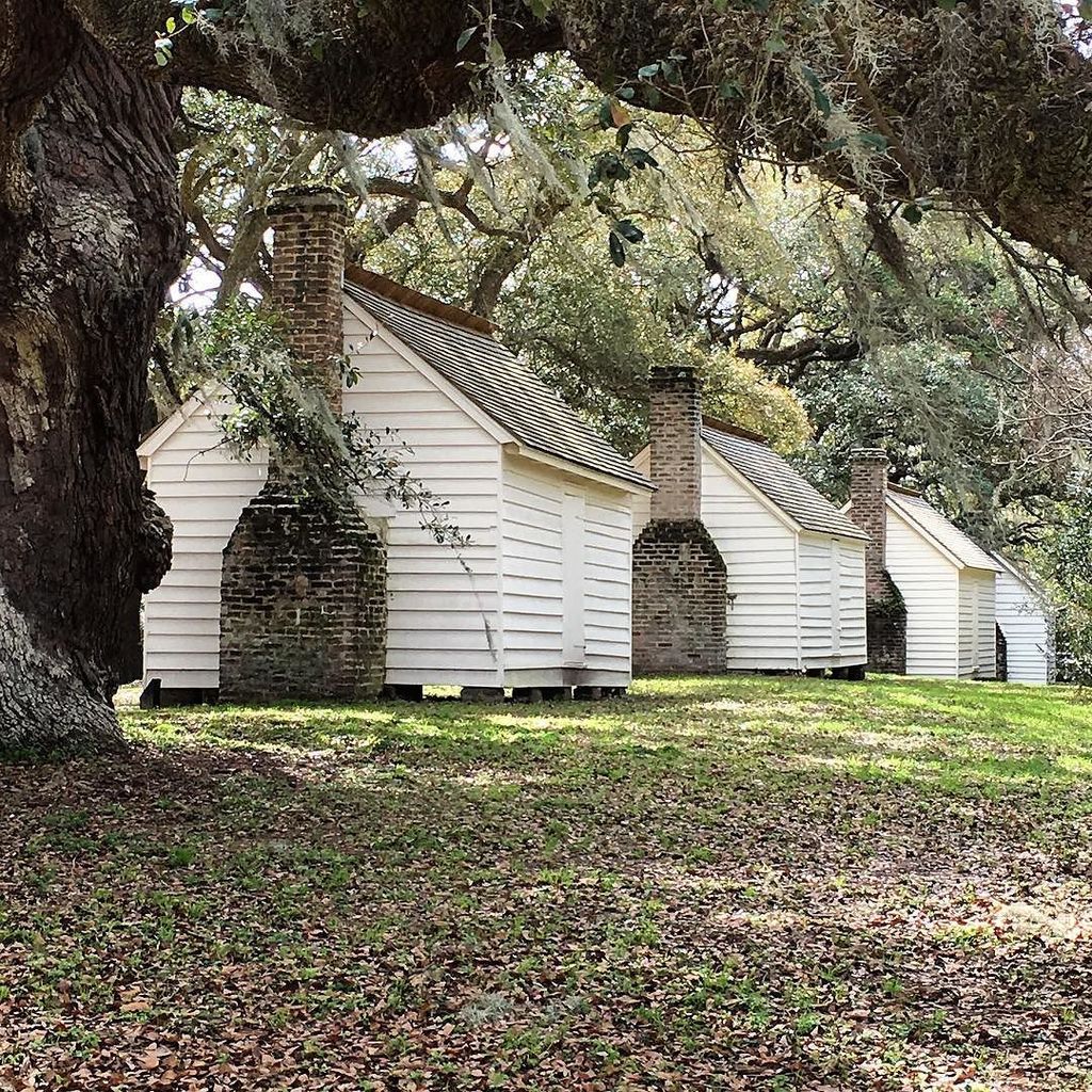 Michael_Imber's tweet photo. McLeod Plantation #plantation #architecture #slavequarters #charleston #southcarolina https://t.co/Yf4TtXodnH https://t.co/yaXqqczdPc