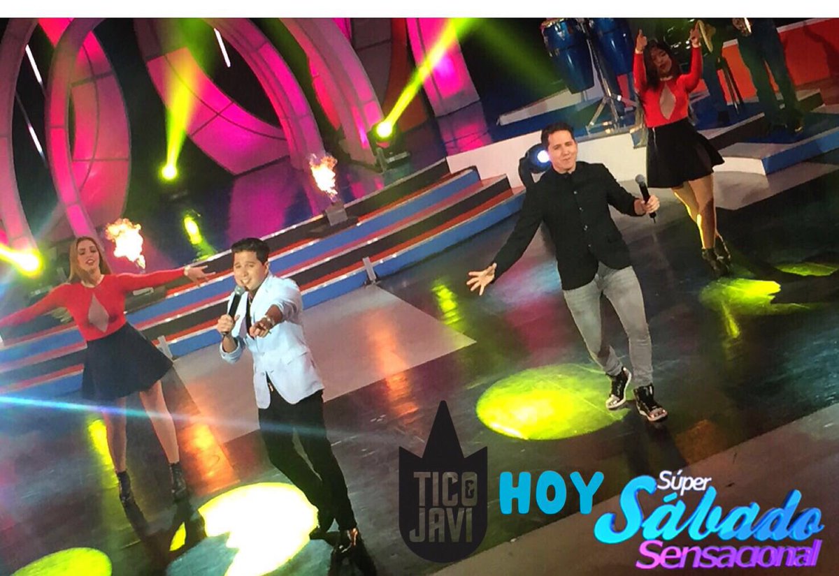 Ya casi listo para nuestra presentación <a href="/venevision/">Venevision</a> en @supersabadosensacional #aloquevinimosss!!!
