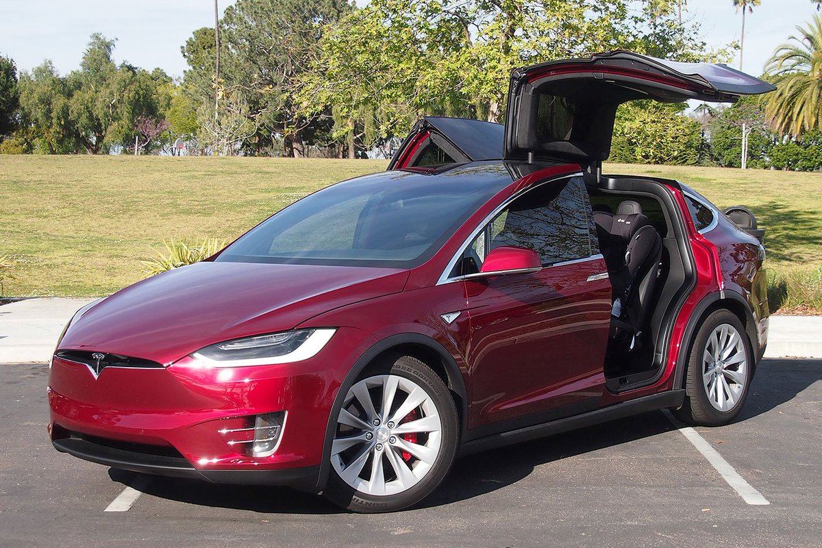cloudbam's tweet image. Tesla Model X P90D first drive
engadget.com/2016/03/11/tes…