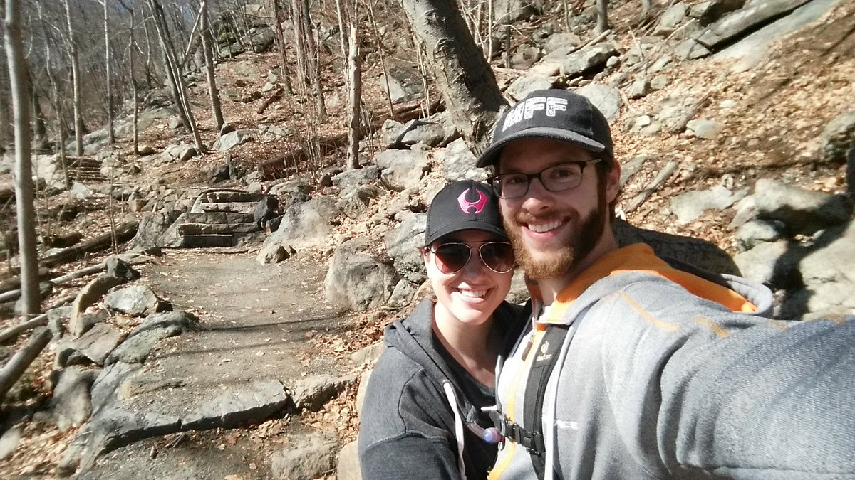 Harold_Gibbons's tweet image. Great hike with @kktapper at Bear Mountain today!