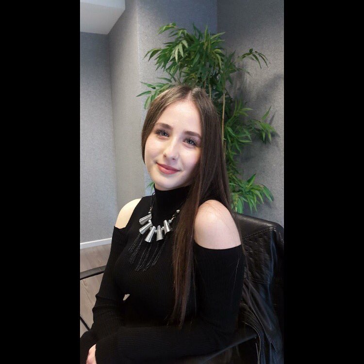 TurkanKursad's tweet photo. Dün konser öncesi ❤️ https://t.co/8a66z6kZIS
