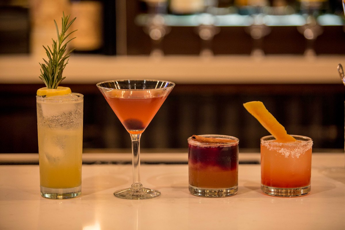 Grab a drink. #WeekendVibes #ResetteNYC