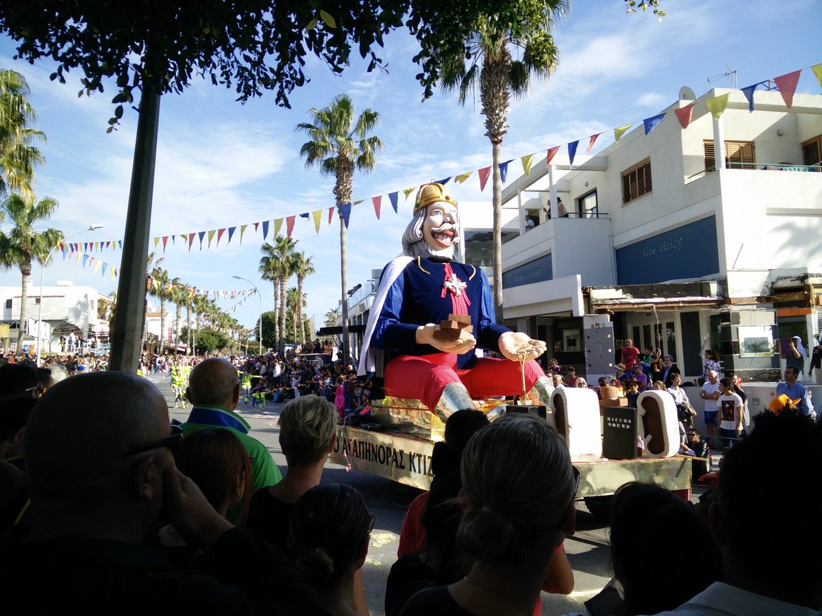 CyprusNinja's tweet photo. From today's carnival at Paphos harbour - abt 50 floats &amp; spectacular weather #Cyprus #carnival #paphos #paphos2017 https://t.co/AYfYlLXrxV