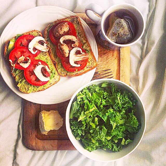 LocallyMadeSF's tweet photo. Our breakfast this morning! Follow us on Instagram at locally_made to see all of our healthy food recipes. https://t.co/HGYkJSRjBh