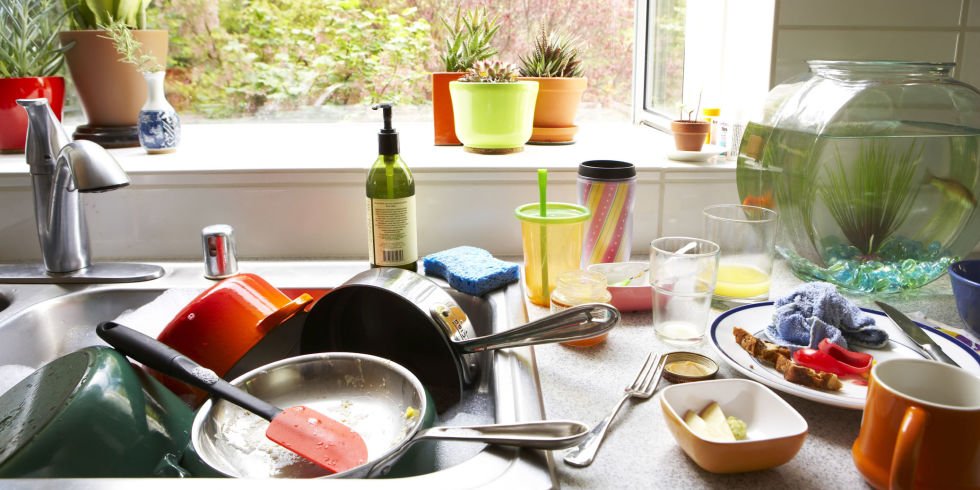 WomansDay's tweet photo. 15 Things in Your Kitchen You Need to Get Rid of NOW https://t.co/gPvZSyguoW https://t.co/SosPNSbnyc